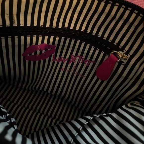 Betsey Johnson bag - Picture 4 of 7